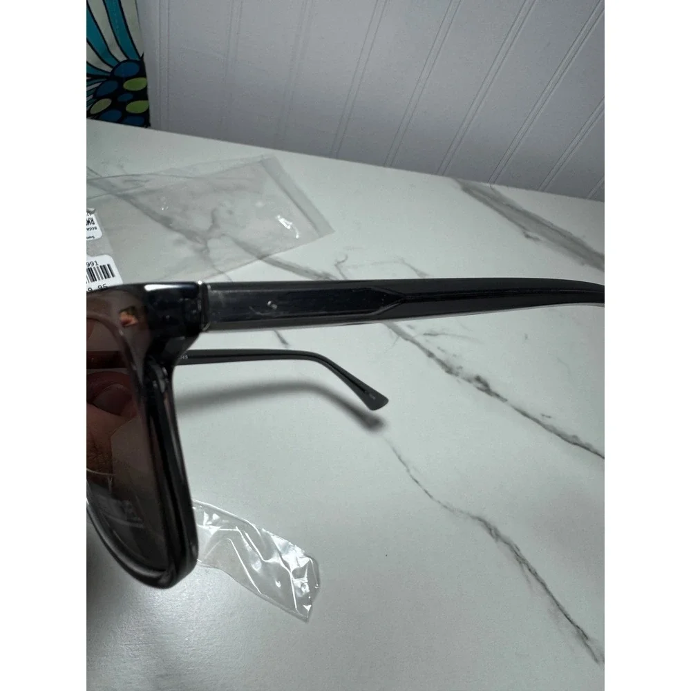 Robert Mitchel Suns Gray Square Sunglasses RMS 20212-GR 52-18-145 MSRP 160